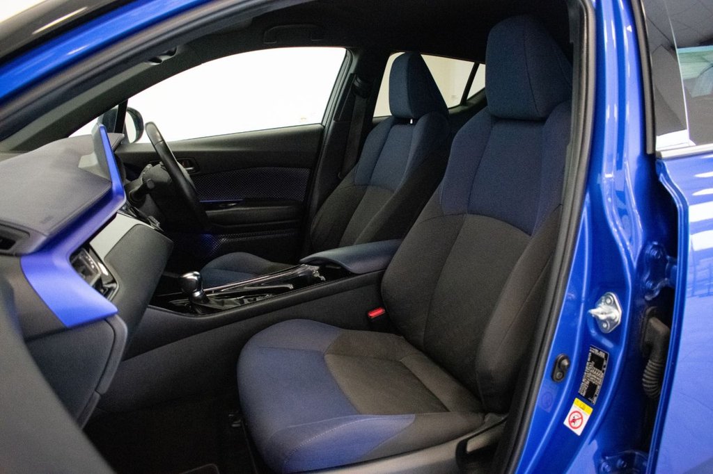 Used Toyota C-HR 2018 for sale - 77477323: Photo 9