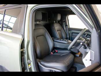 Used Land Rover Defender 2023 for sale - 74542273: Photo