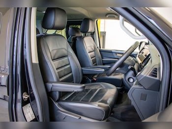 Used Volkswagen Caravelle 2020 for sale - 77383866: Photo