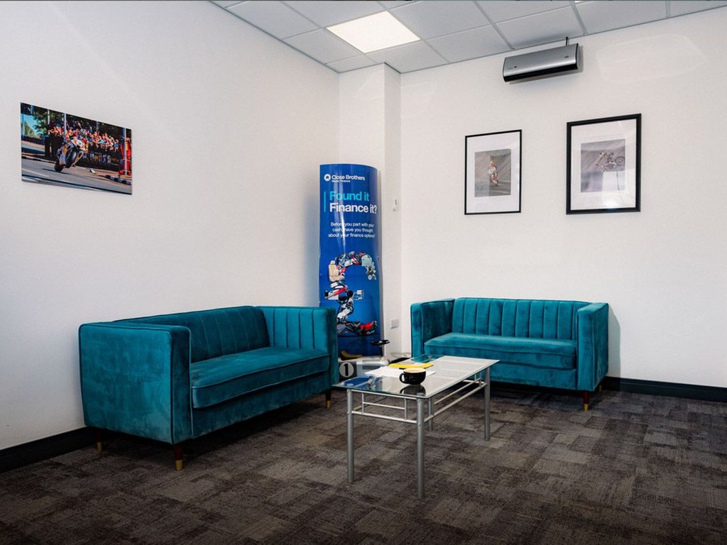 Used BMW 5 Series 2015 for sale - 76698179: Photo 48