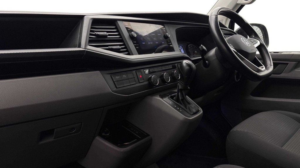 Used Volkswagen Transporter 2022 for sale - 78003215: Photo 3