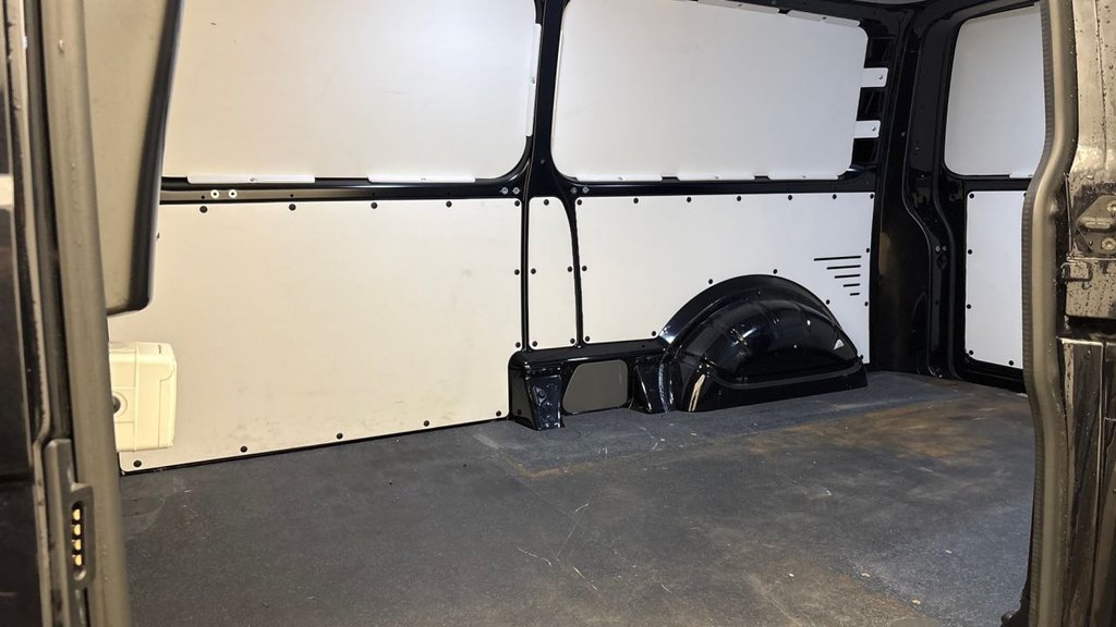 Used Volkswagen Transporter 2022 for sale - 78003215: Photo 8