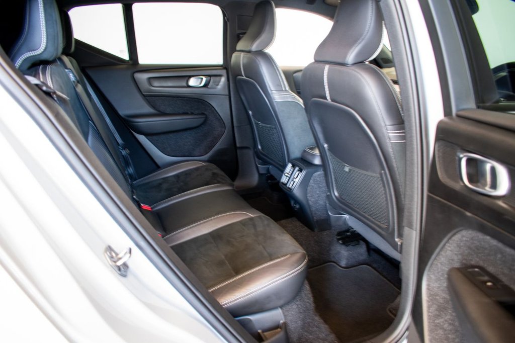 Used Volvo XC40 2019 for sale - 76105439: Photo 15