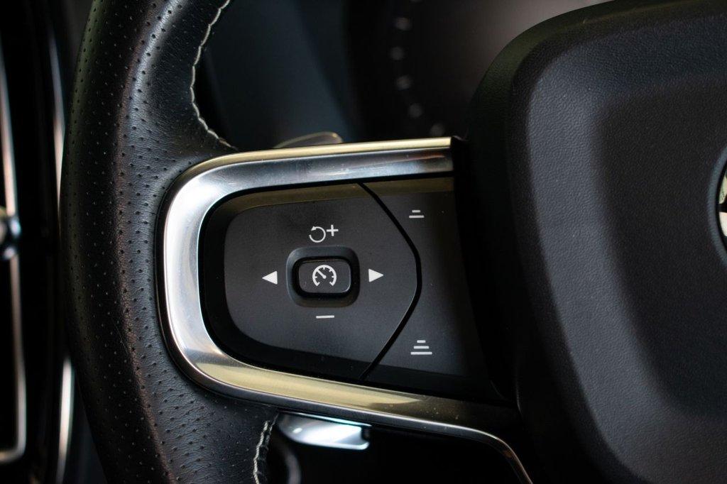 Used Volvo XC40 2019 for sale - 76105439: Photo 29