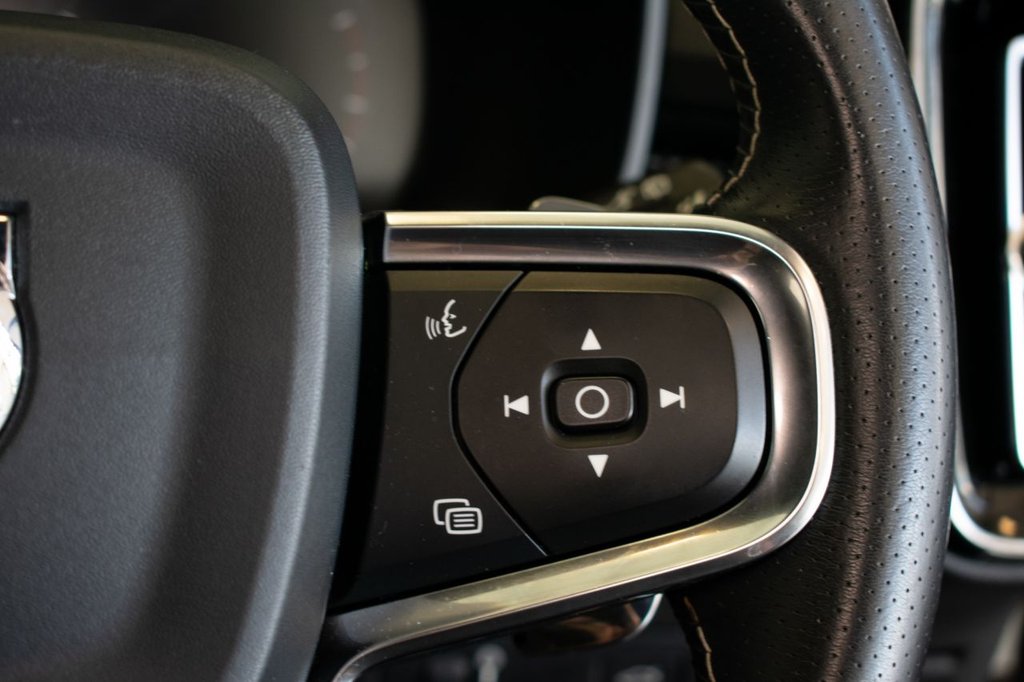 Used Volvo XC40 2019 for sale - 76105439: Photo 30