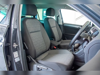 Used Volkswagen Tiguan 2022 for sale - 75619863: Photo