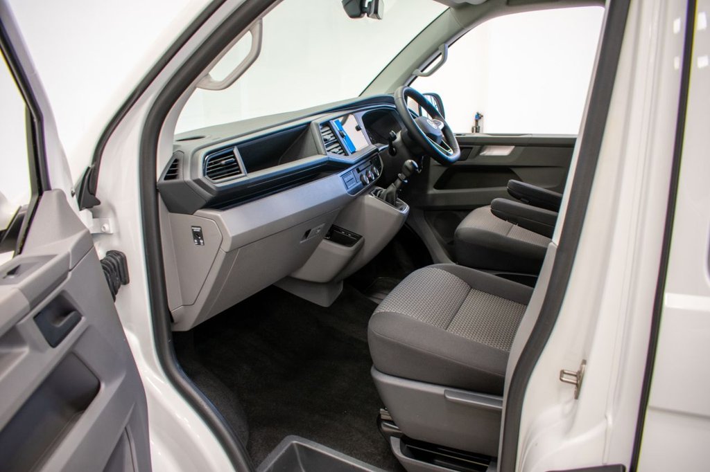 Used Volkswagen Transporter 2025 for sale - 76303507: Photo 13