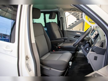 Used Volkswagen Transporter 2025 for sale - 76303507: Photo 2