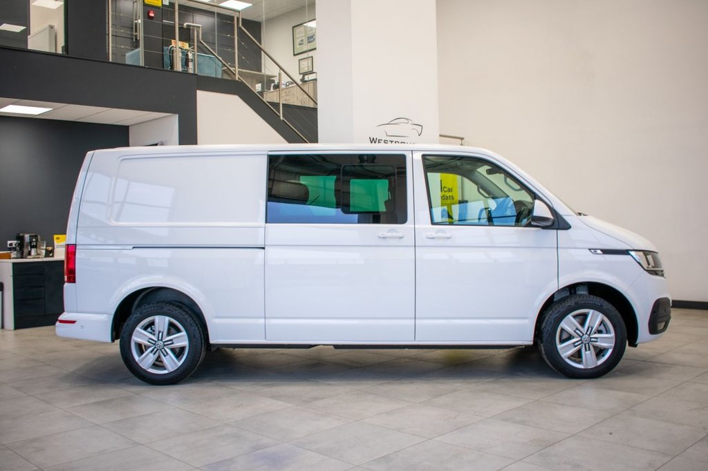 Used Volkswagen Transporter 2025 for sale - 76303507: Photo 3