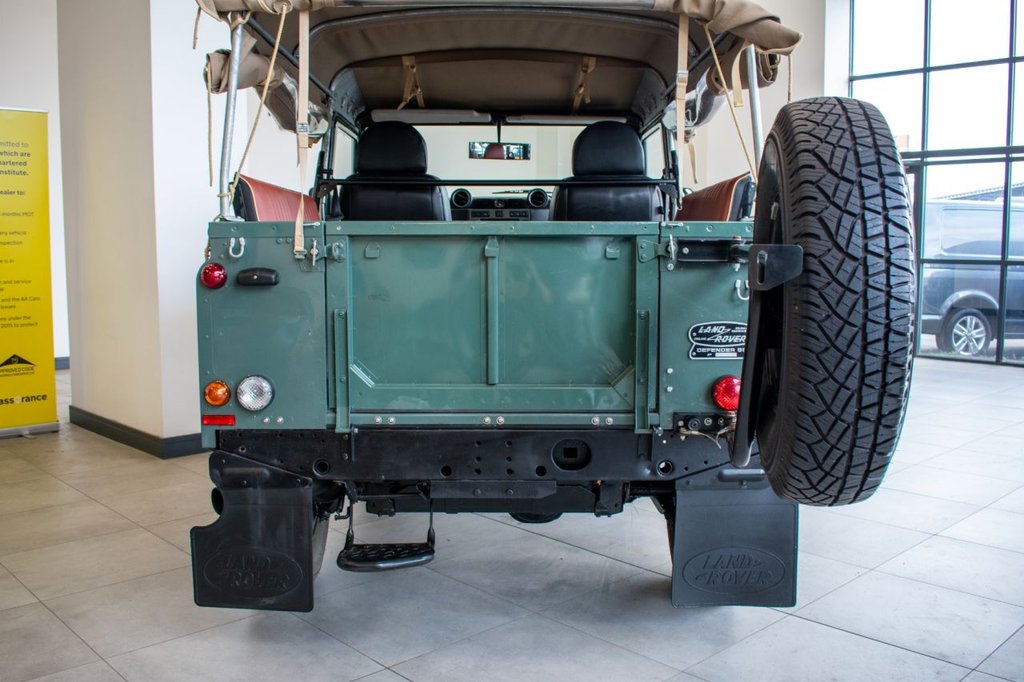Vehicle 33