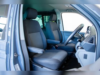 Used Volkswagen Transporter 2022 for sale - 77764903: Photo