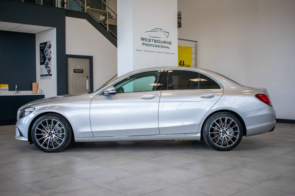 Used Mercedes-Benz C Class 2018 for sale - 76569802: Photo 10