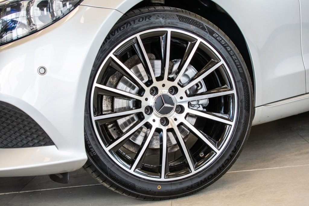 Used Mercedes-Benz C Class 2018 for sale - 76569802: Photo 31