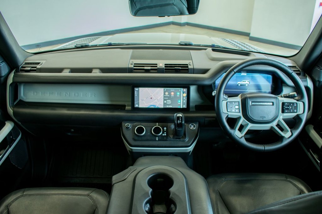 Used Land Rover Defender 2022 for sale - 77904965: Photo 14