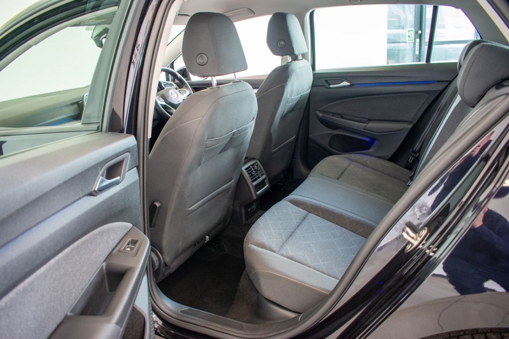 Used Volkswagen Golf 2022 for sale - 76010100: Photo 17