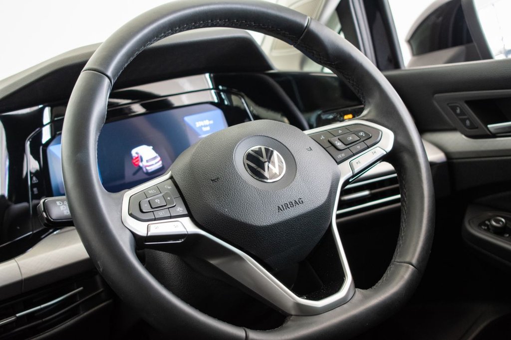 Used Volkswagen Golf 2022 for sale - 76010100: Photo 27