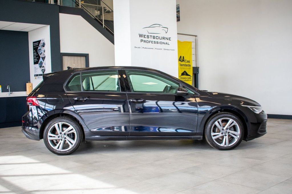 Used Volkswagen Golf 2022 for sale - 76010100: Photo 3