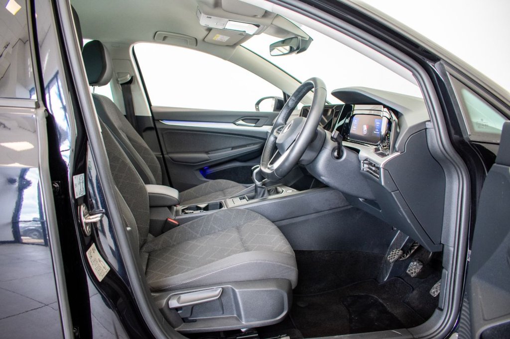 Used Volkswagen Golf 2022 for sale - 76010100: Photo 6