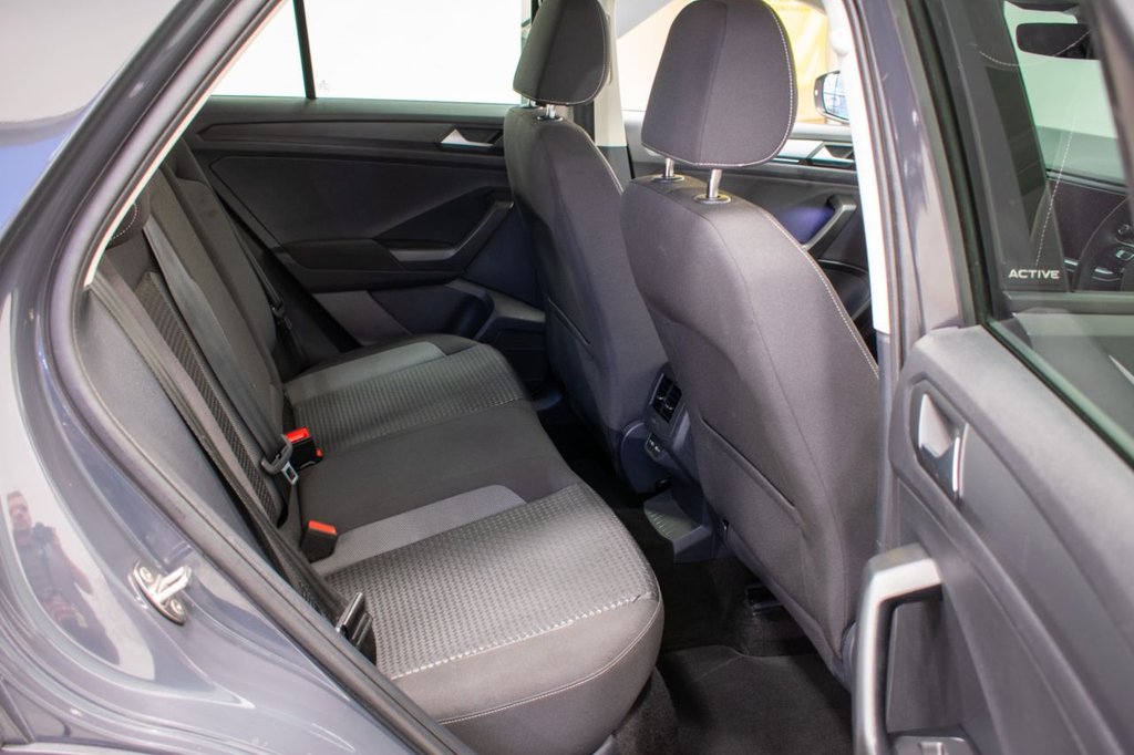 Used Volkswagen T-Roc 2022 for sale - 77341260: Photo 15