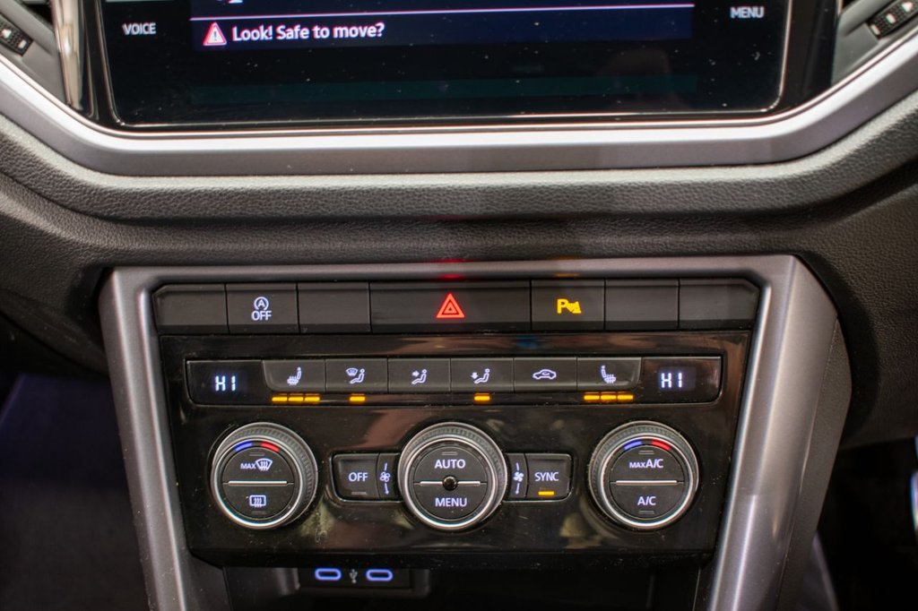 Used Volkswagen T-Roc 2022 for sale - 77341260: Photo 22