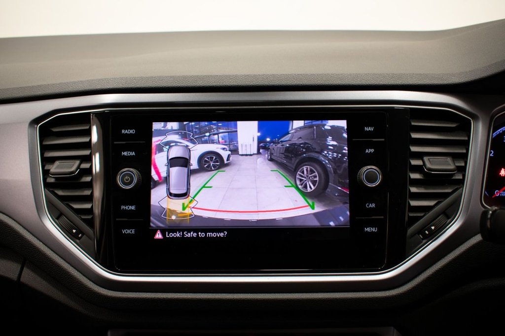 Used Volkswagen T-Roc 2022 for sale - 77341260: Photo 25