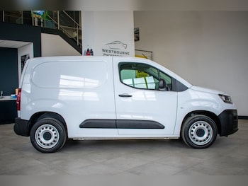 Used Citroen Berlingo 2023 for sale - 78330209: Photo