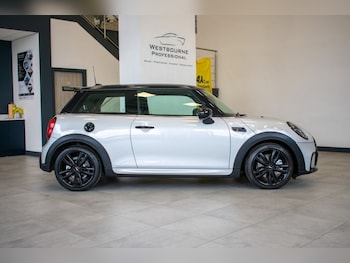 Used MINI Hatch 2021 for sale - 76105441: Photo 3