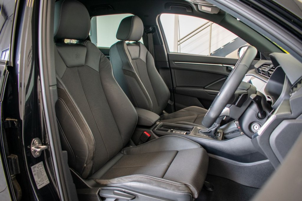 Used Audi Q3 2022 for sale - 76056910: Photo 2