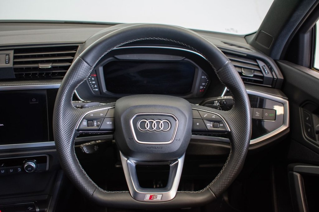 Used Audi Q3 2022 for sale - 76056910: Photo 29