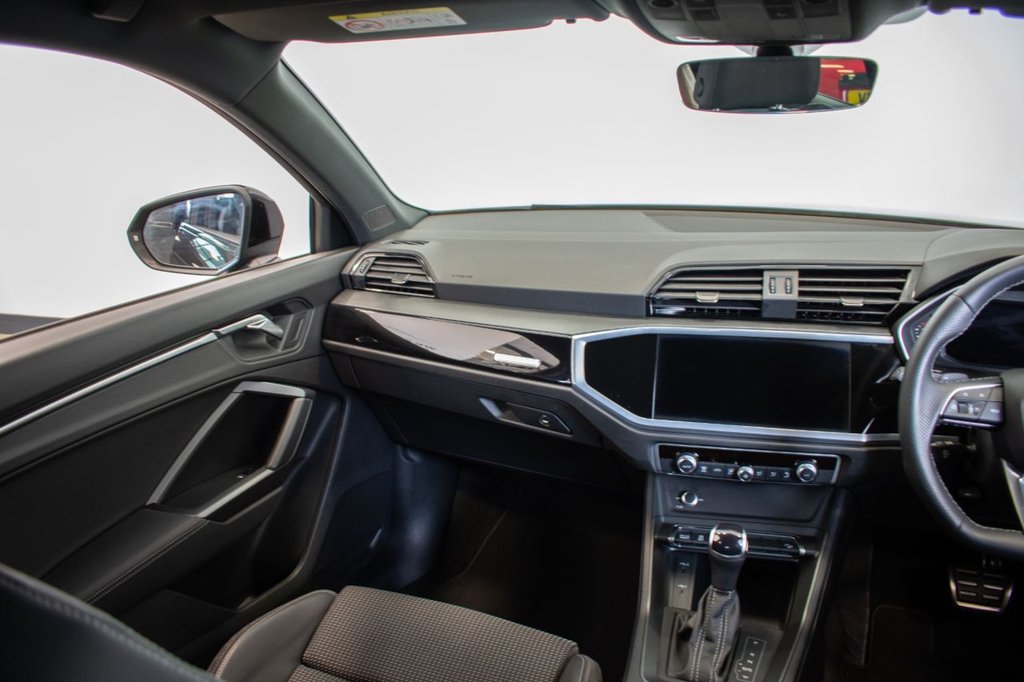 Used Audi Q3 2022 for sale - 76056910: Photo 30