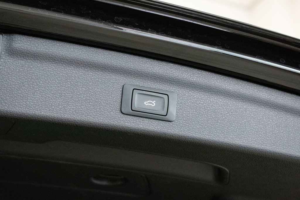 Used Audi Q3 2022 for sale - 76056910: Photo 35