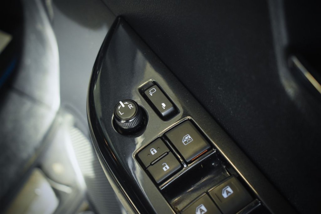 Used Toyota Hilux 2019 for sale - 77383858: Photo 31