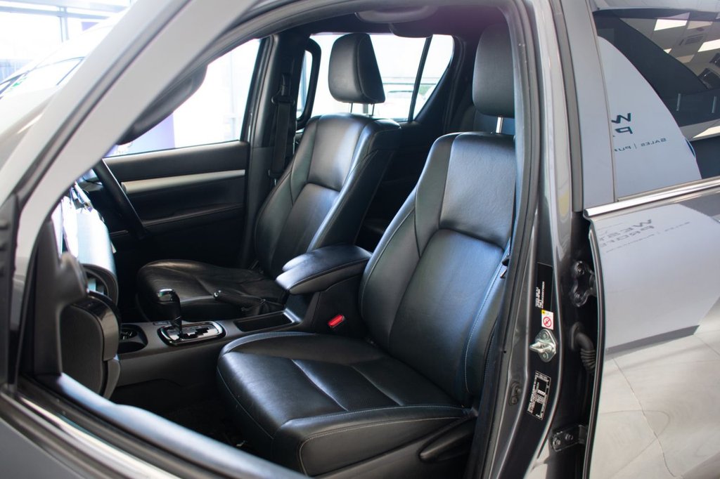 Used Toyota Hilux 2019 for sale - 77383858: Photo 9