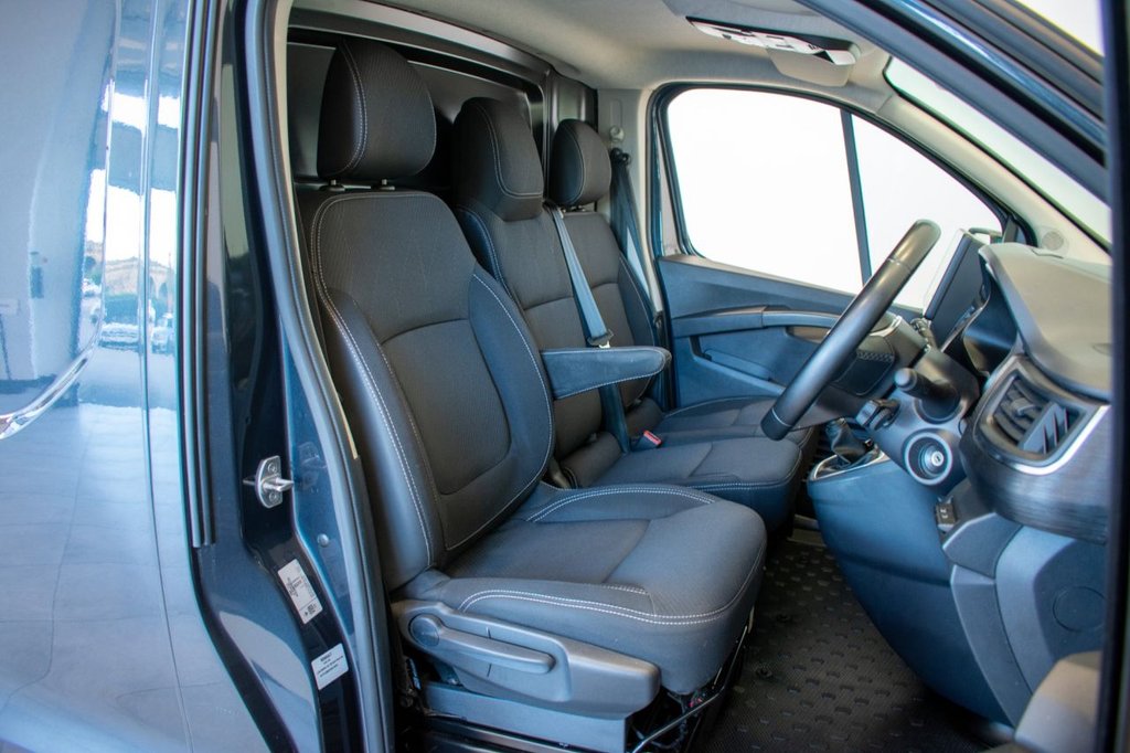 Used Renault Trafic 2023 for sale - 76367962: Photo 2