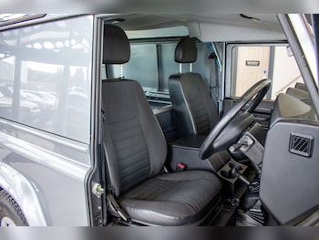Used Land Rover Defender 2011 for sale - 75384242: Photo