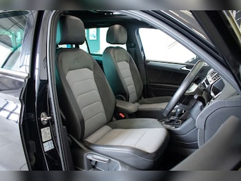 Used Volkswagen Tiguan 2020 for sale - 75528246: Photo