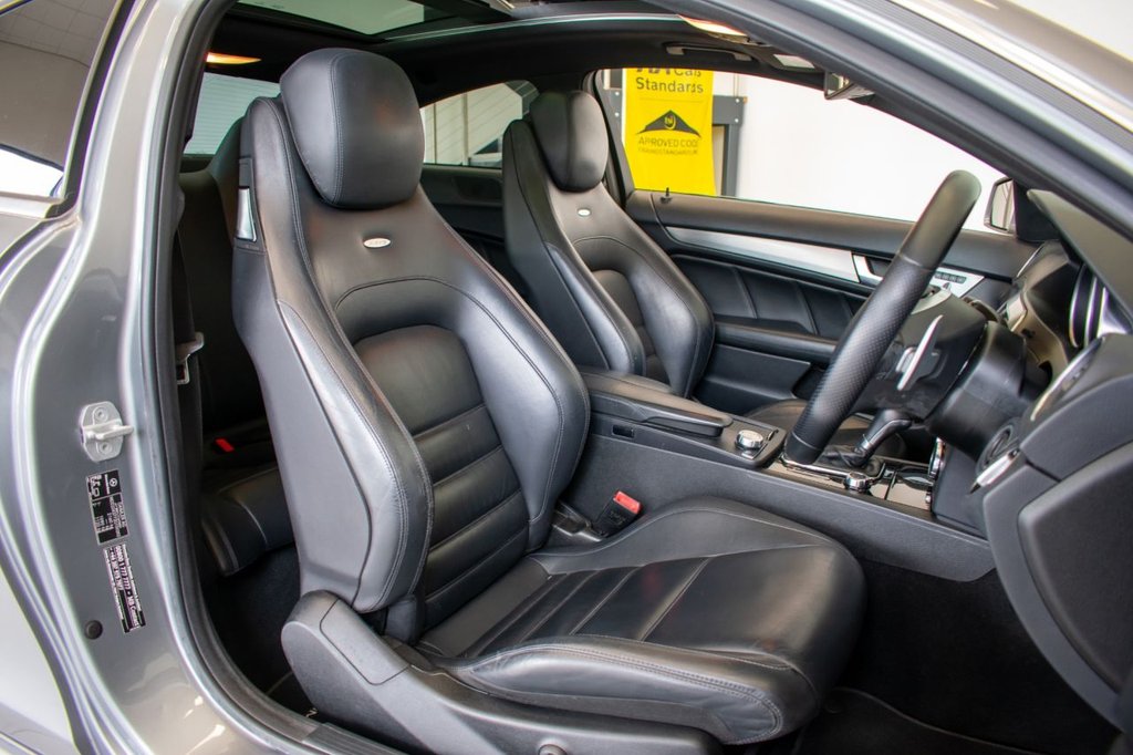 Used Mercedes-Benz C Class 2013 for sale - 76291364: Photo 2