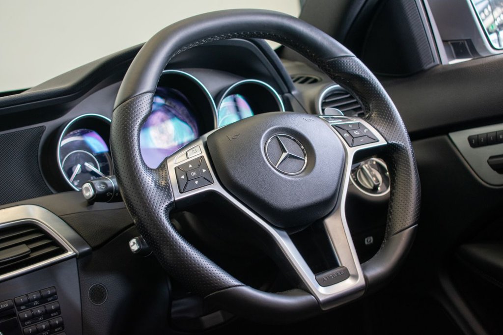 Used Mercedes-Benz C Class 2013 for sale - 76291364: Photo 30