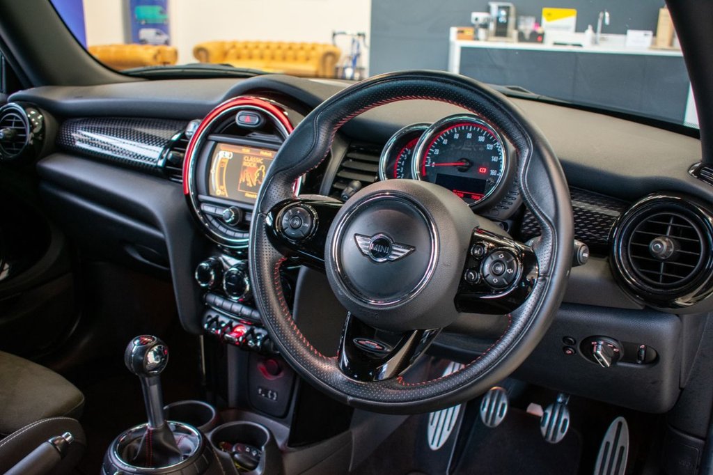 Used MINI Hatch 2015 for sale - 76820499: Photo 18