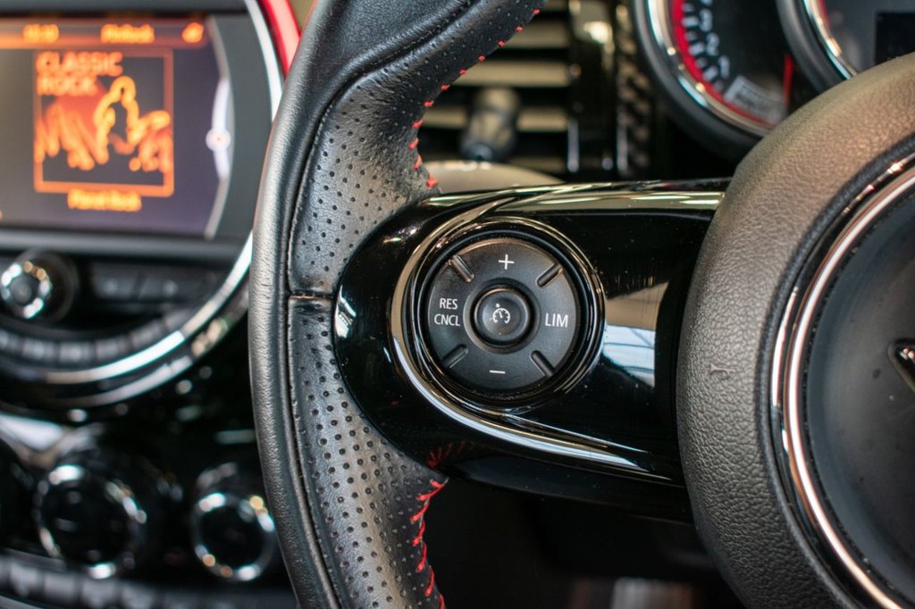 Used MINI Hatch 2015 for sale - 76820499: Photo 29