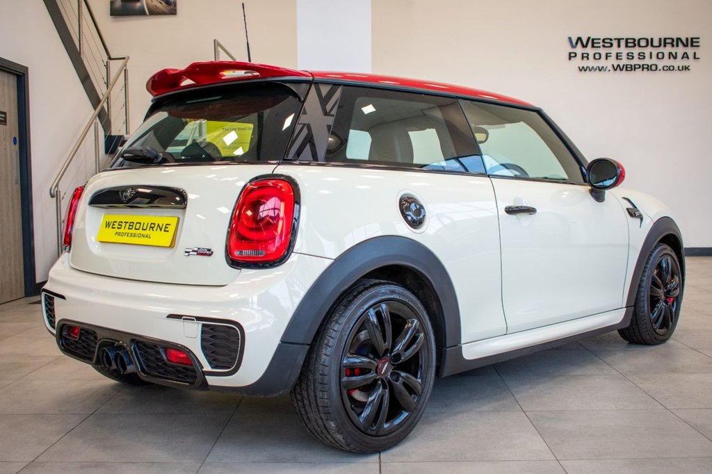Used MINI Hatch 2015 for sale - 76820499: Photo 5