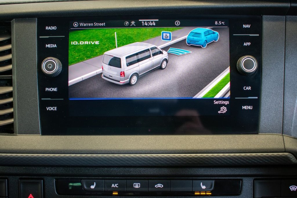 Used Volkswagen Transporter 2024 for sale - 76632209: Photo 28