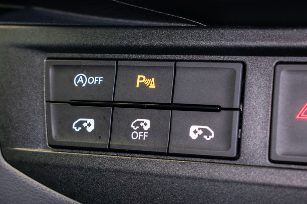 Used Volkswagen Transporter 2024 for sale - 76632209: Photo 36