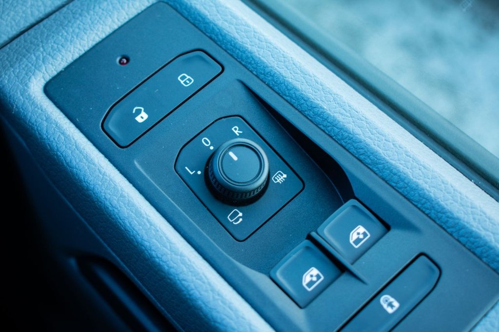 Used Volkswagen Transporter 2024 for sale - 76632209: Photo 46