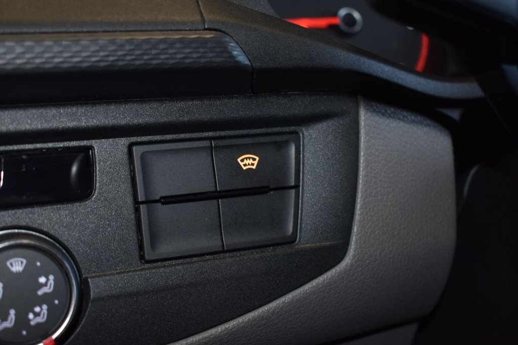 Used Volkswagen Transporter 2022 for sale - 77368905: Photo 35