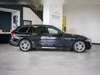 Used BMW 3 Series 2016 for sale - 76202536: Photo