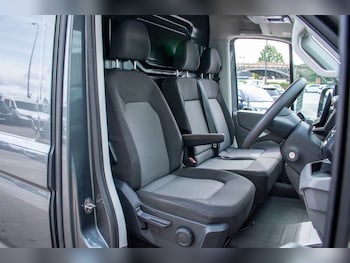 Used Volkswagen Crafter 2024 for sale - 79551053: Photo