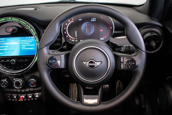 Used MINI Convertible 2021 for sale - 76162797: Photo 25