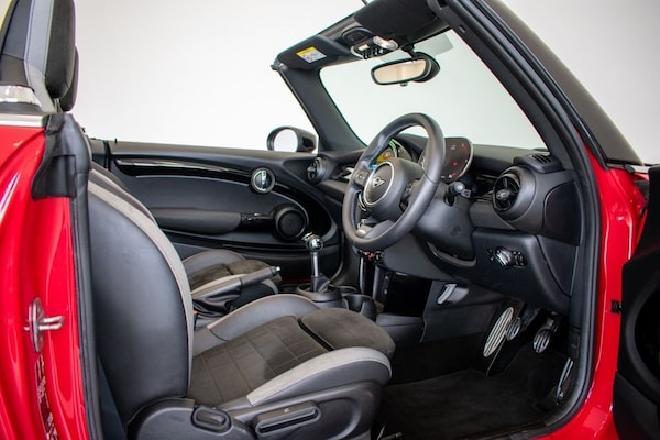 Used MINI Convertible 2021 for sale - 76162797: Photo 6