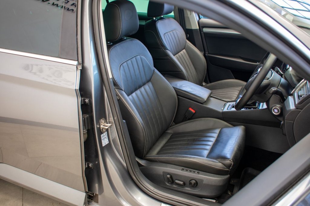 Used Skoda Superb 2022 for sale - 77360209: Photo 2